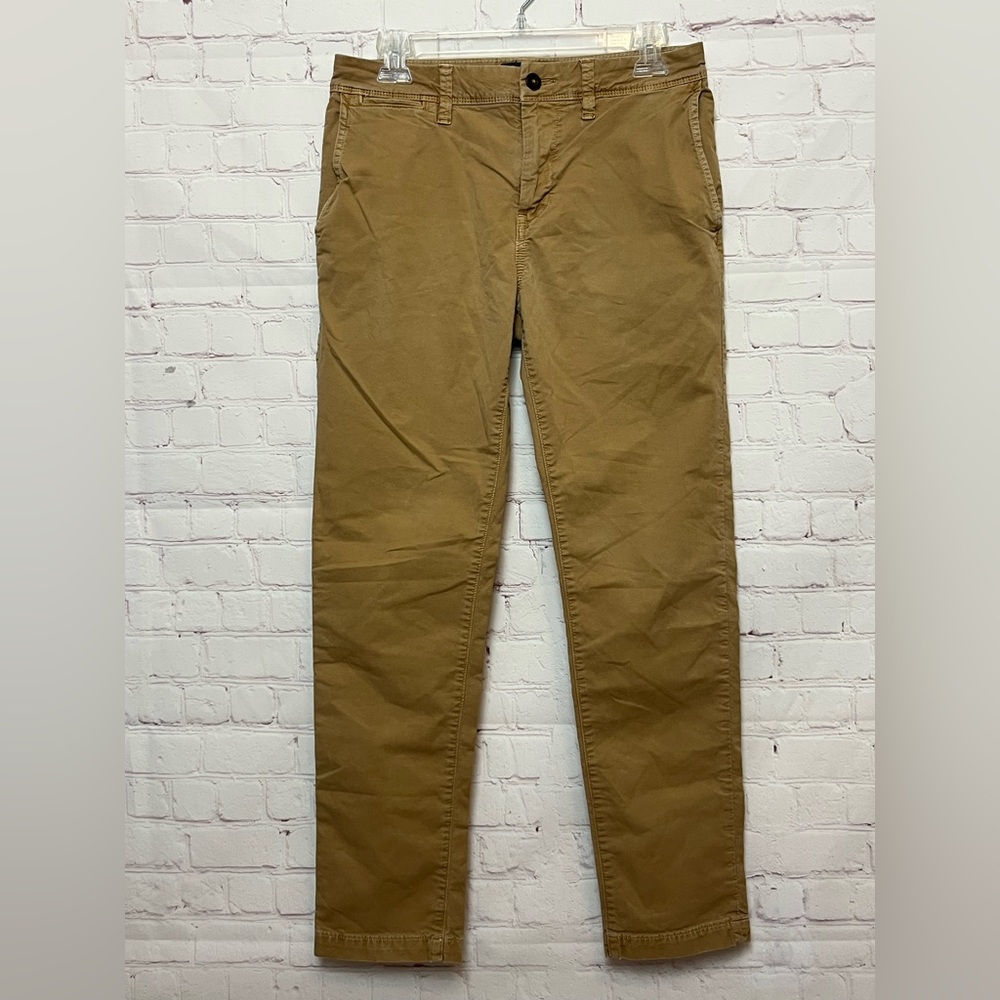 American Eagle Extreme Flex Slim Khaki Pants